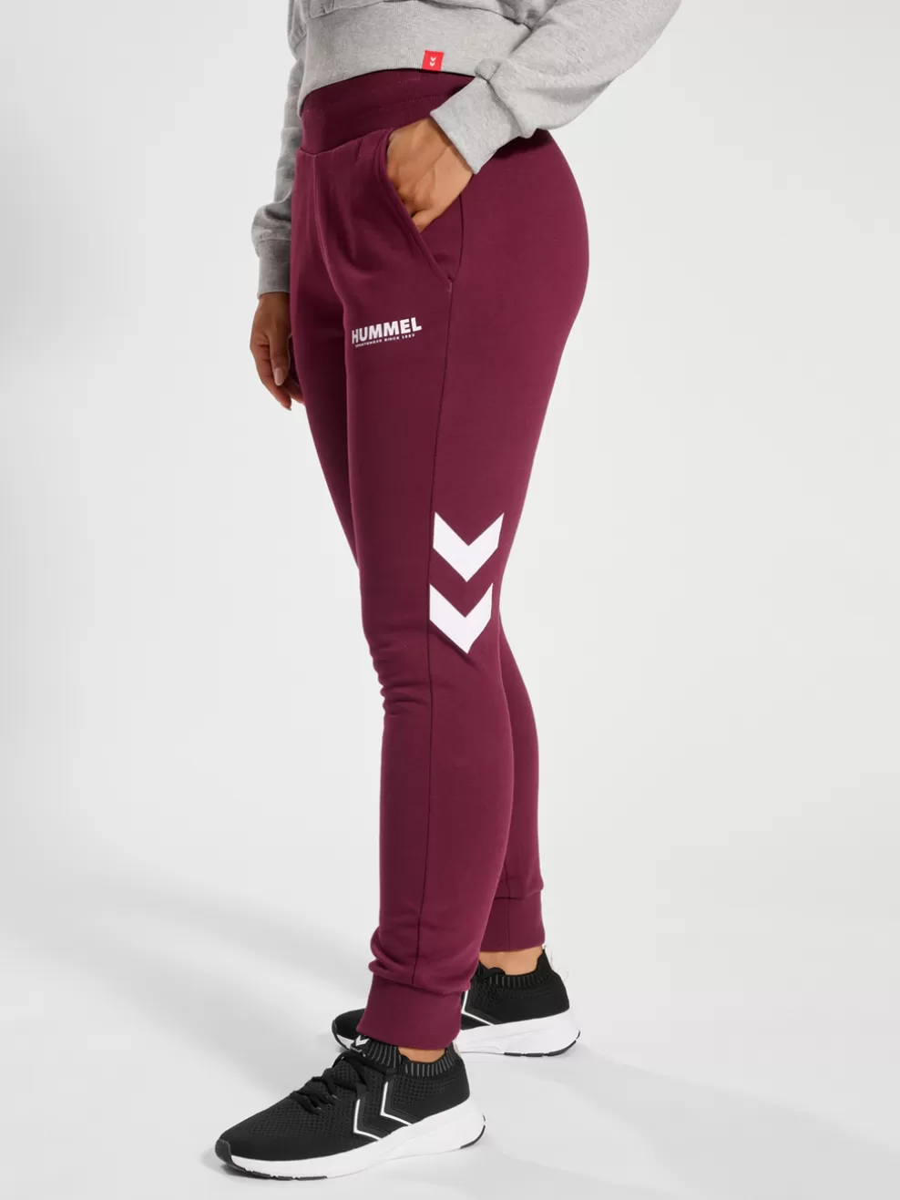 hmlLEGACY WOMAN TAPERED PANTS*hummel Discount