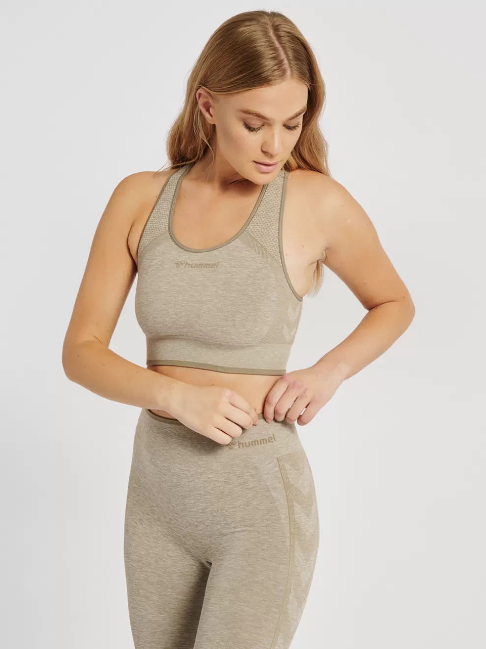 hmlMT UNA SEAMLESS SPORTS TOP*hummel Shop