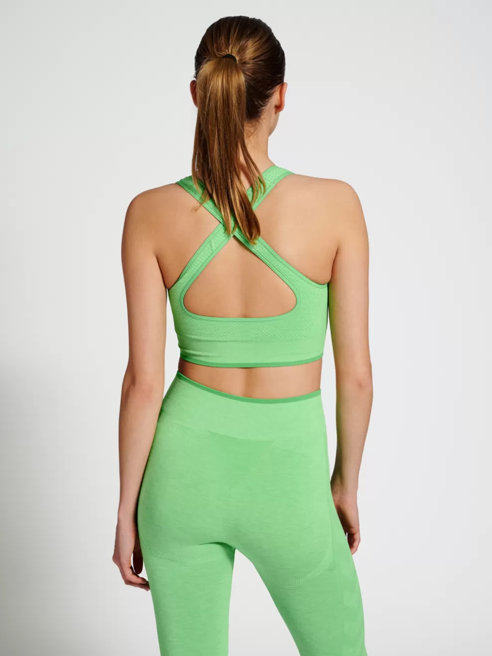 hmlMT UNA SEAMLESS SPORTS TOP*hummel Sale