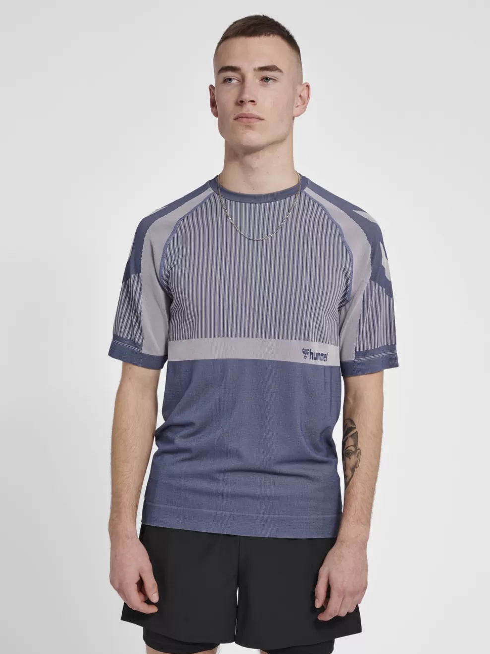 hmlMT UNIT SEAMLESS T-SHIRT*hummel Online