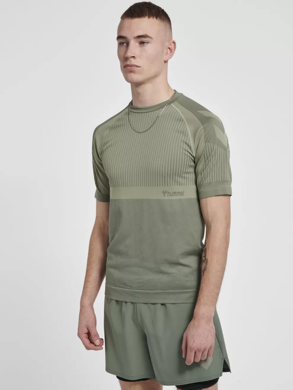 hmlMT UNIT SEAMLESS T-SHIRT*hummel Outlet
