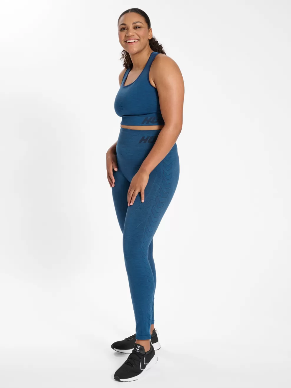 hmlTE CURVE SEAMLESS SPORTS BRA*hummel Hot
