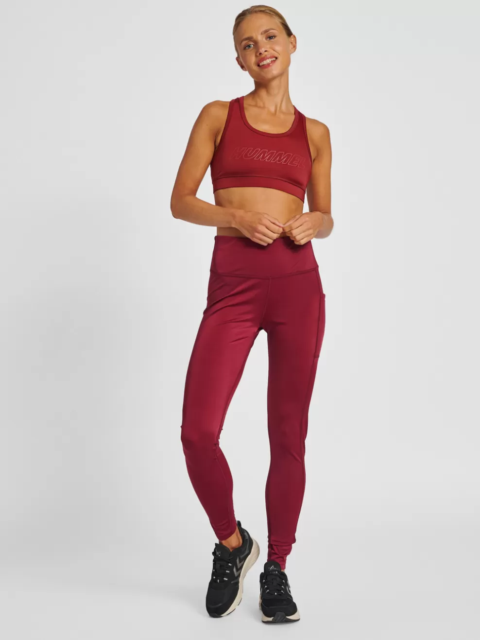 hmlTE TOLA SPORTS BRA*hummel Sale