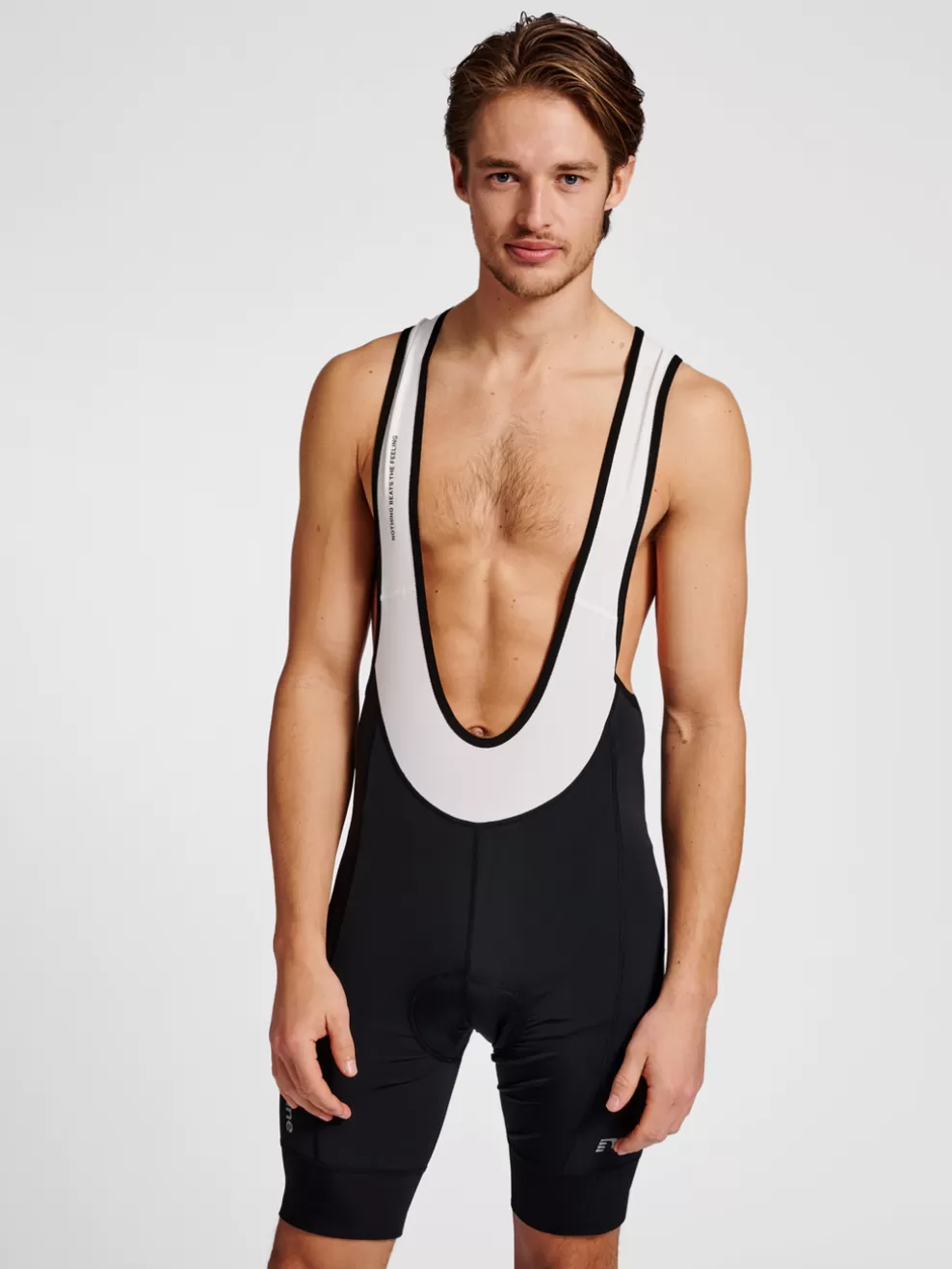MENS CORE BIKE PANEL BIB SHORTS*hummel Fashion