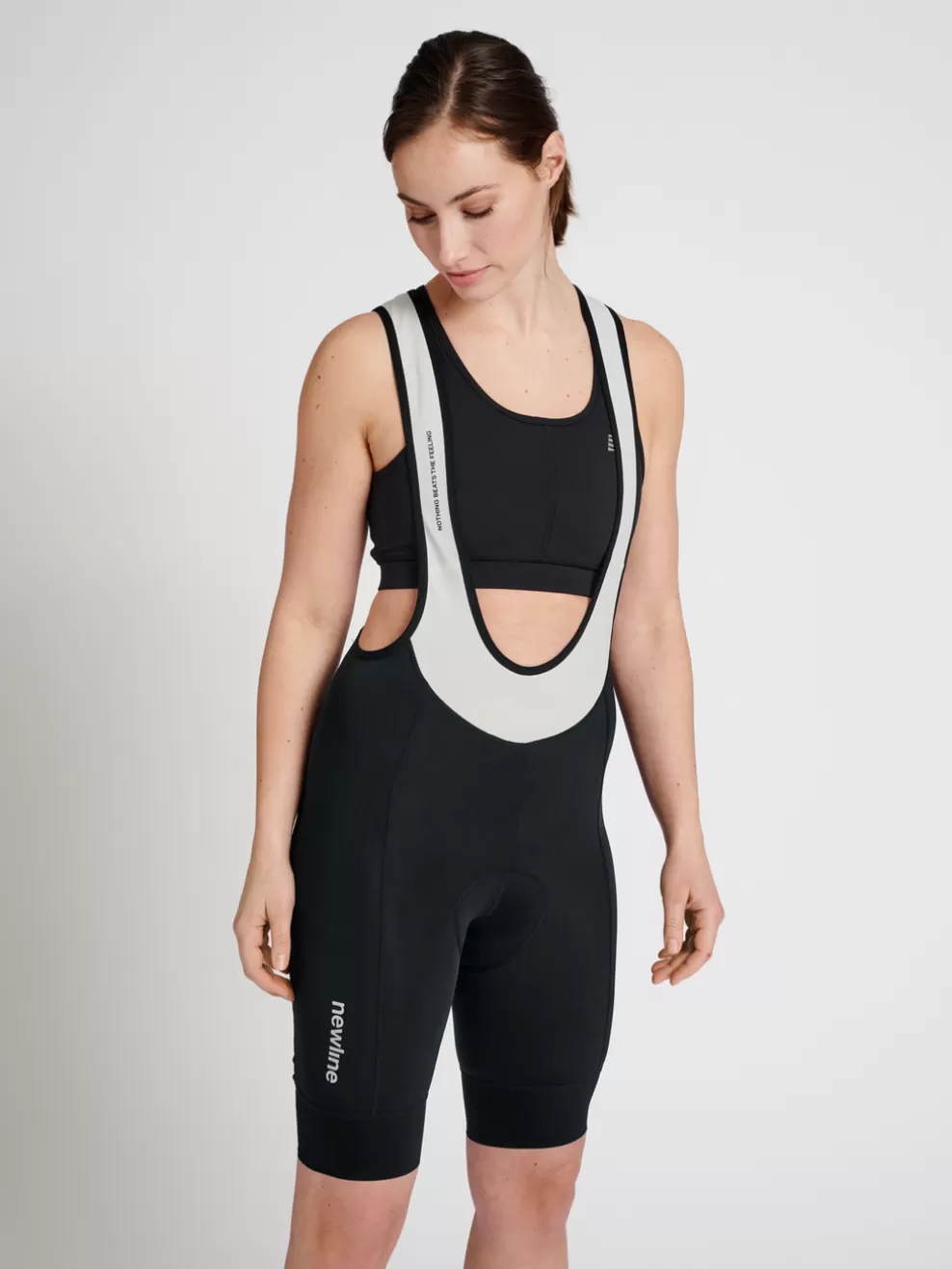 WOMENS CORE BIKE PANEL BIB SHORTS*hummel Outlet